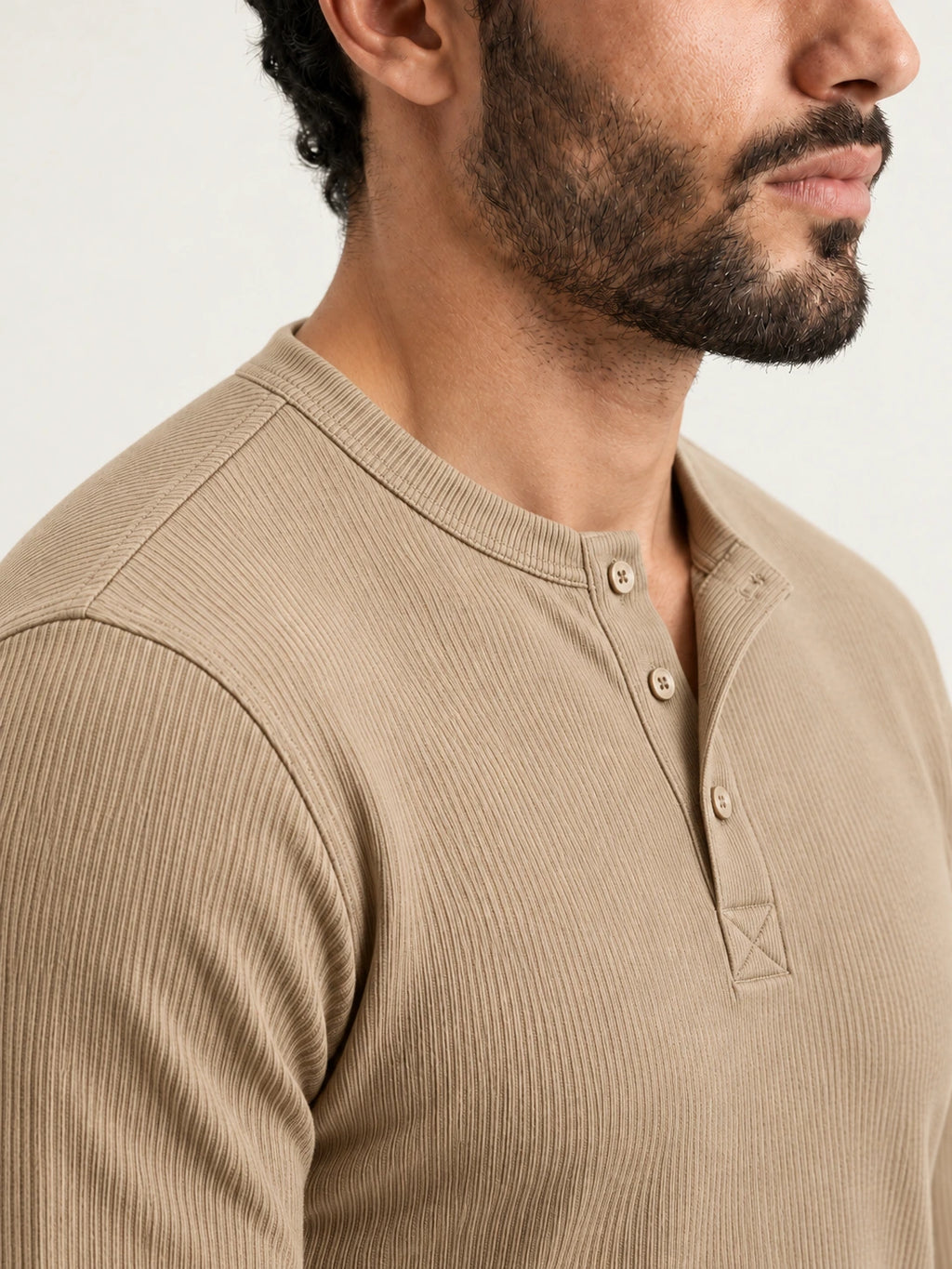 Ravello Beige Henley