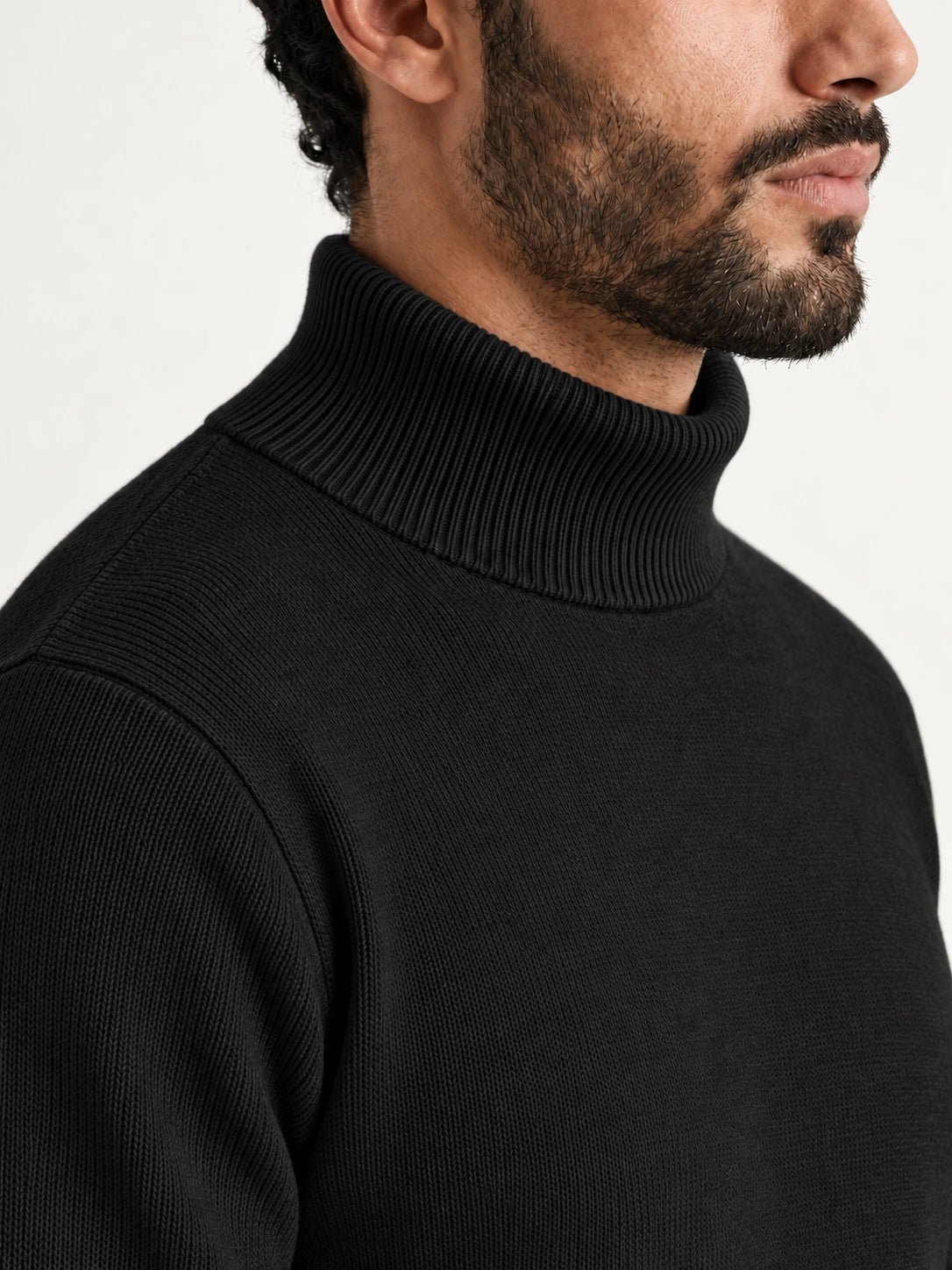 Riva Black Roll-Neck