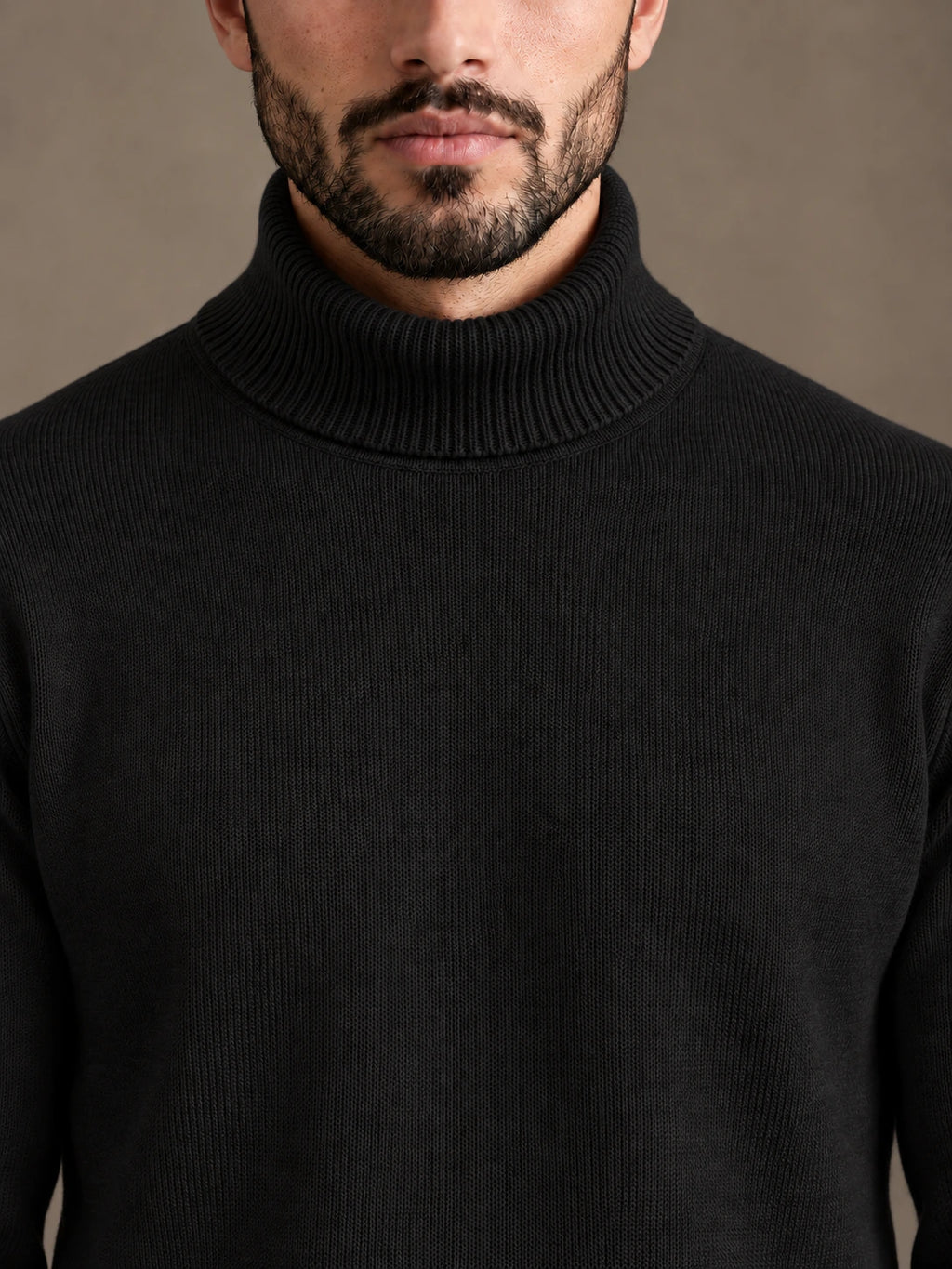 Riva Black Roll-Neck