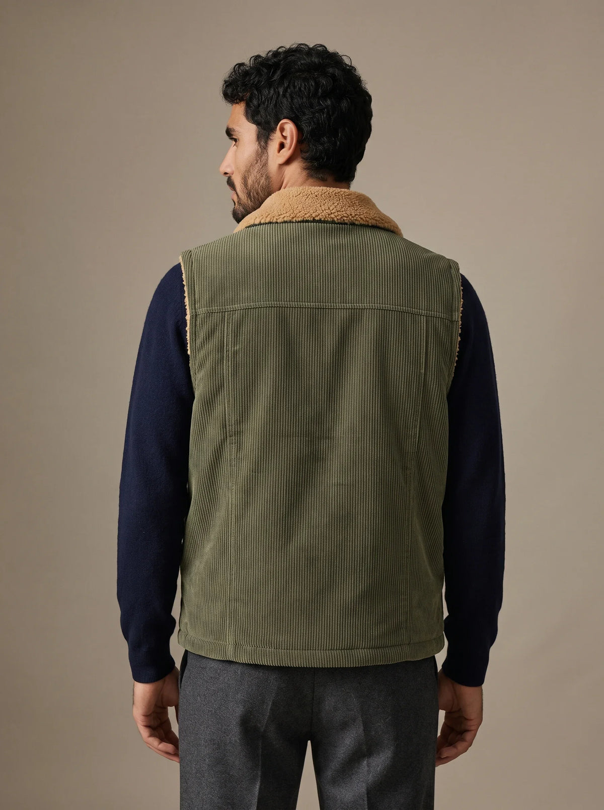 Cortina Olive Reversible Gilet