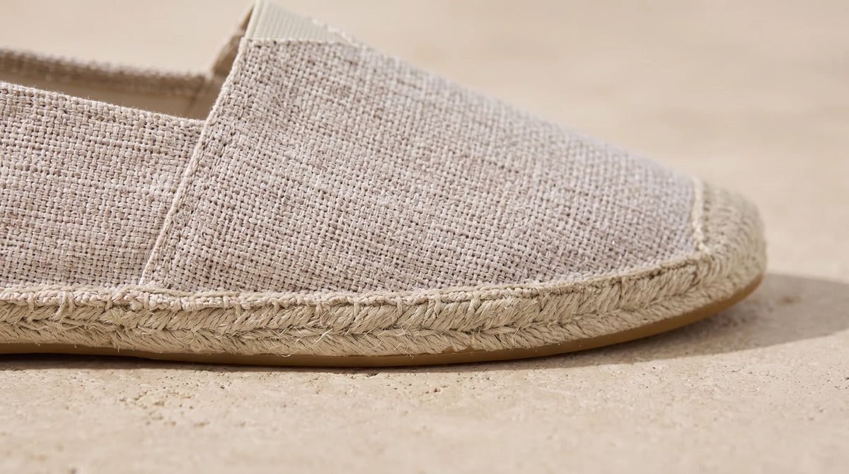 Close-up of the Light Brown Levanto Espadrille's braided jute sole