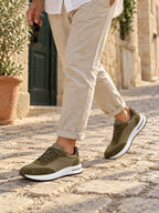 Olive Cove Trainer