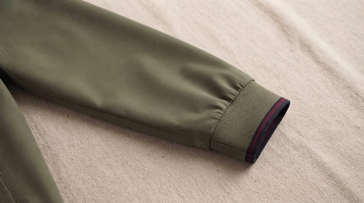 Ribbed cuff of the Camogli Olive jacket