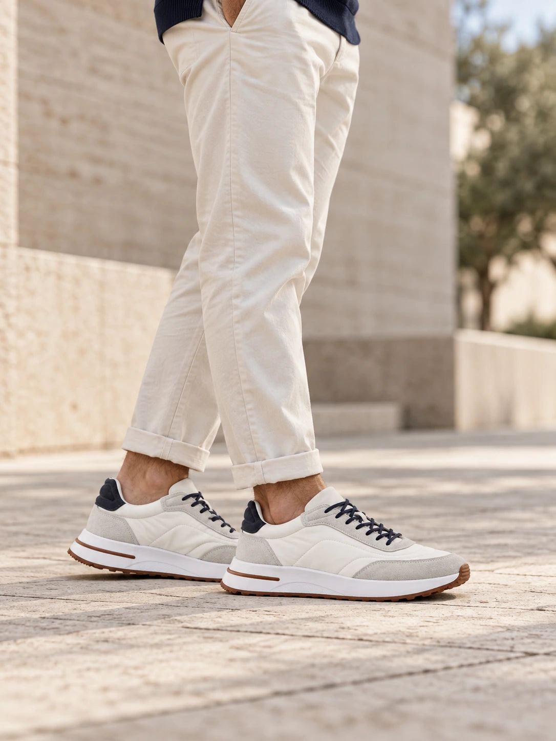 White Portfonio Trainer